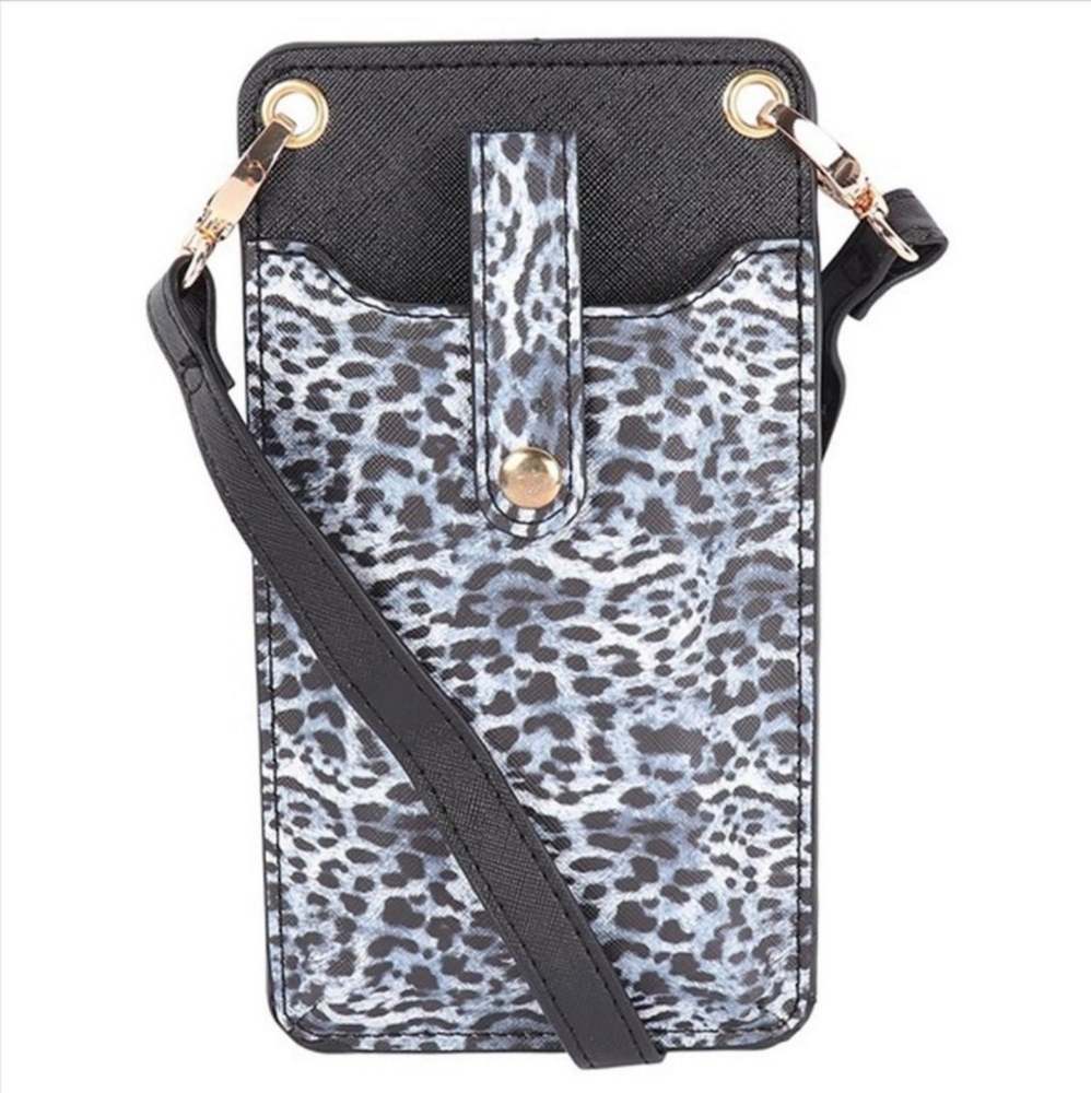 ⚡LAST ONE⚡Black Leopard Print Essentials Crossbody - Picture 1 of 6